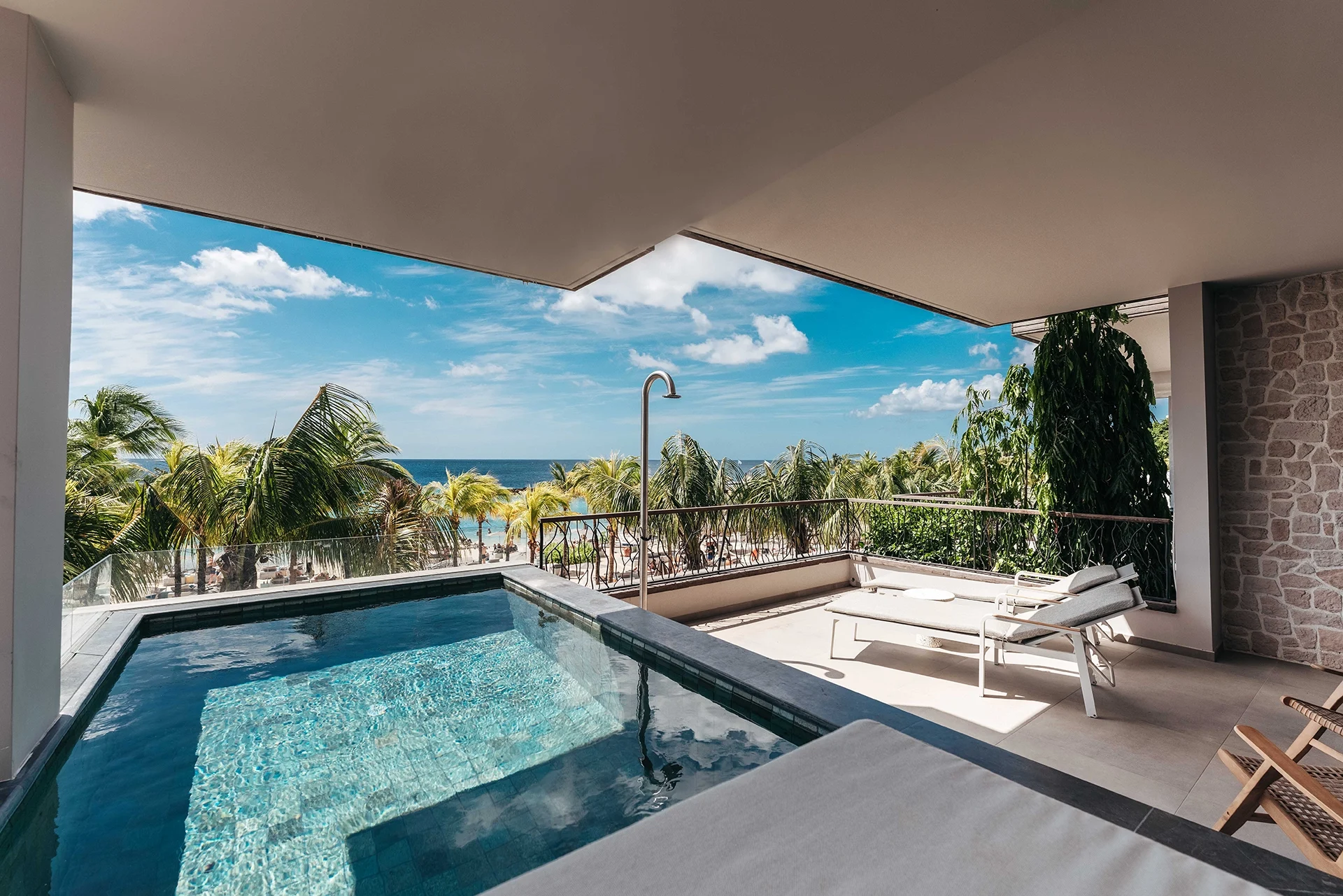 Seaview Suite