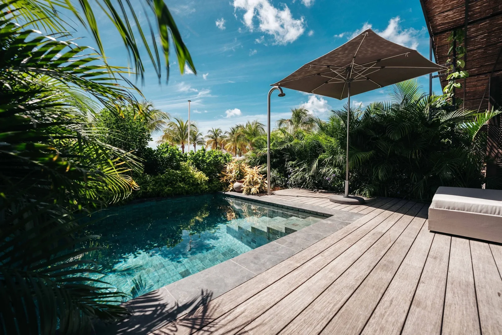 Beachfront suite